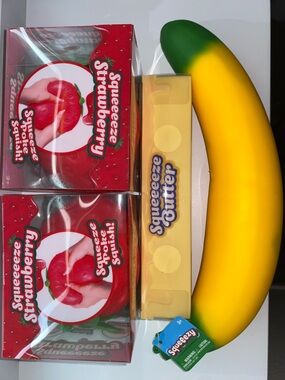 Squeeeze Butter, Squeeeze Strawberry(2), Squeeezy Banana